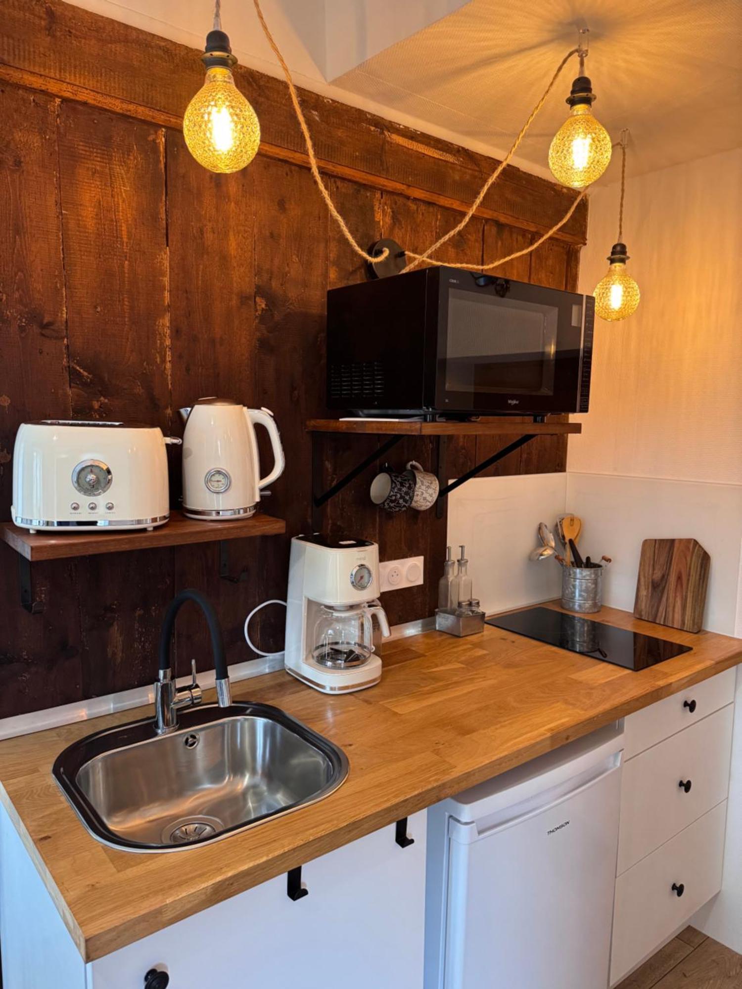 Appartement Authentique Lavoir Au Bord Du Trieux *